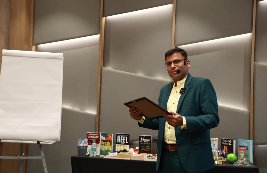 BEST PUBLIC SPEAKING COACH