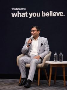 human AI collaboration, AI communication, future communication, communication technology, AI storytelling, public speaking mastery, art of becoming a millionaire speaker, amandeep thind, speaker confidence, communication skills